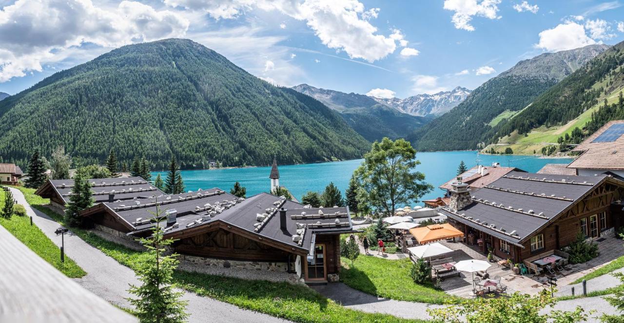 Hotel & Chalets Edelweiss Madonna  Екстер'єр фото