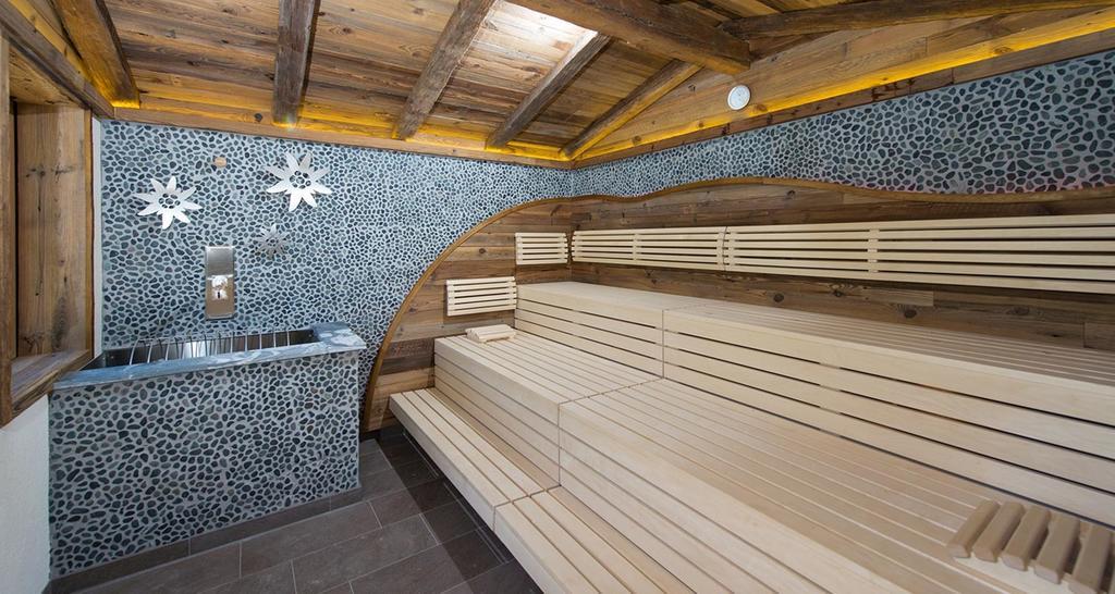 Hotel & Chalets Edelweiss Madonna  Екстер'єр фото