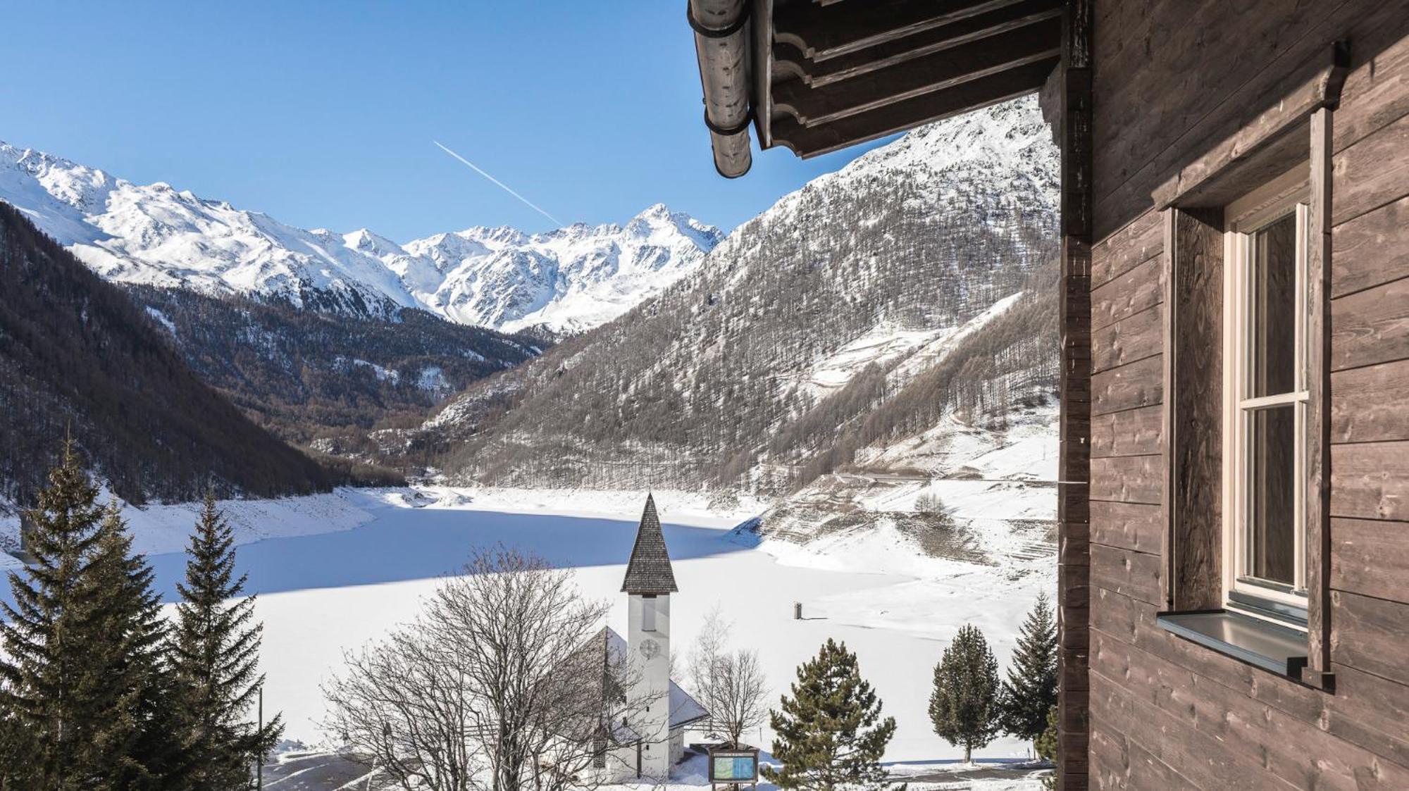 Hotel & Chalets Edelweiss Madonna  Екстер'єр фото