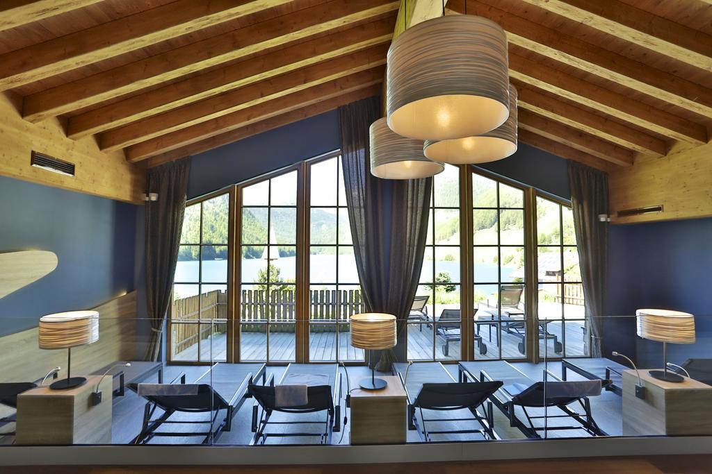 Hotel & Chalets Edelweiss Madonna  Екстер'єр фото